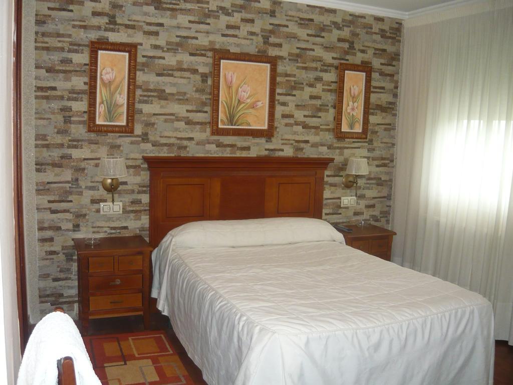 Pension Hk A Angueira de Suso Exterior photo